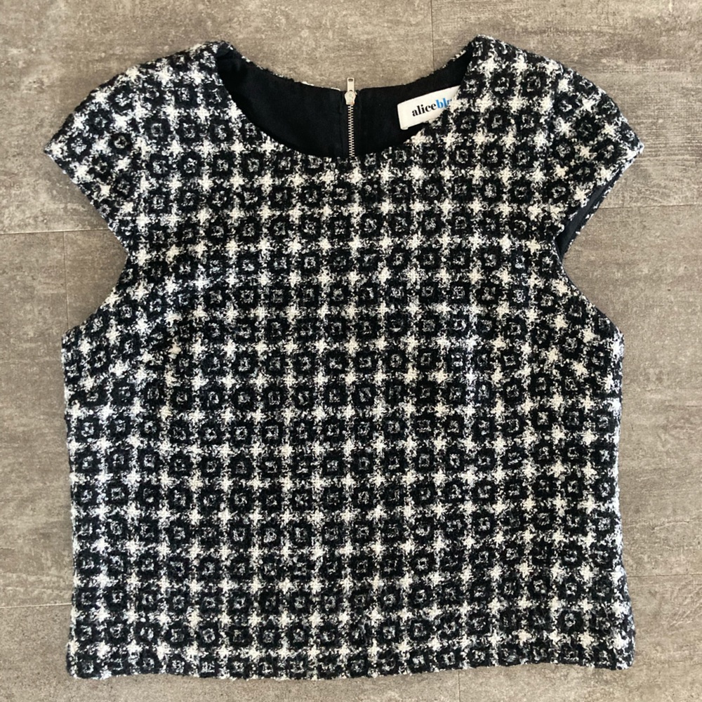 Alice Blue Sleeveless Shirt - Size S